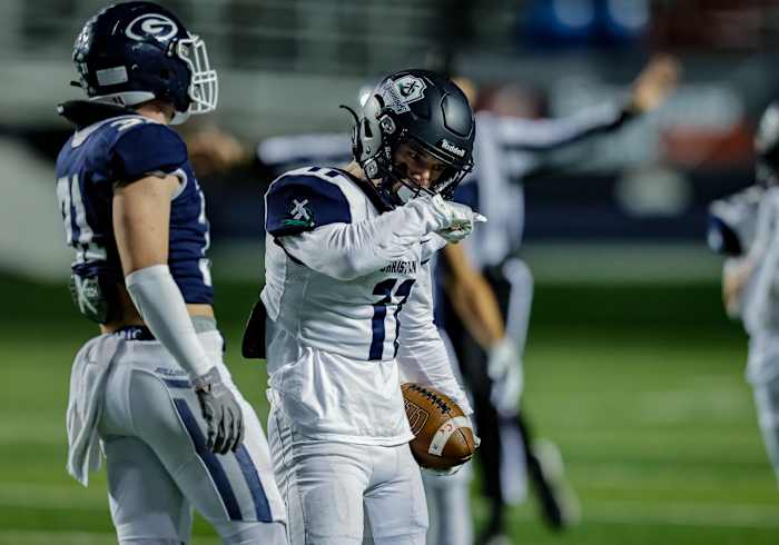 2023 FB Finals LRC-Greenwood__00006